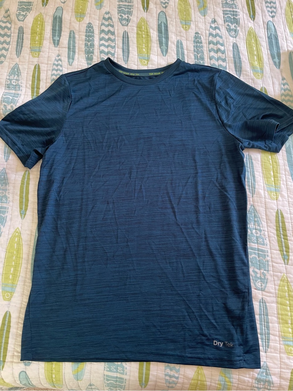 NWT Tek Gear 
Dry Tek Blue Tshirt size XL 18/20
